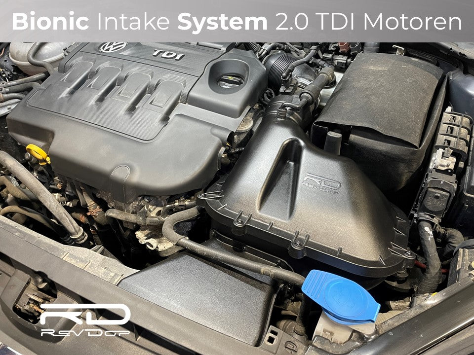 RevDop Performance Intake im 2.0 TDI Motorraum mit optimierter Luftführung
